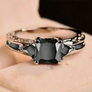 Women 925 Silver Jewelry Black Sapphire Elegant Wedding Ring